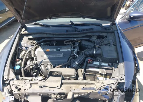 2008 Honda Accord 2.4 Ex from USA, damaged, VIN JHMCP26798C000970